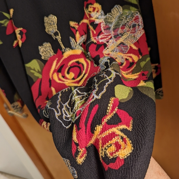 LuLaRoe Elegant Debbie - Picture 6 of 6